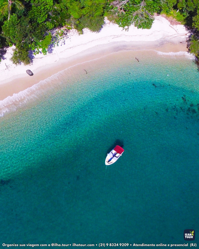 Private boat tour in Ilha Grande — Ilha Tour